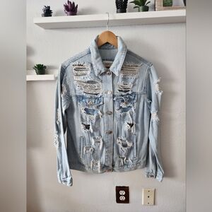 DISTRESSED DENIM JACKET